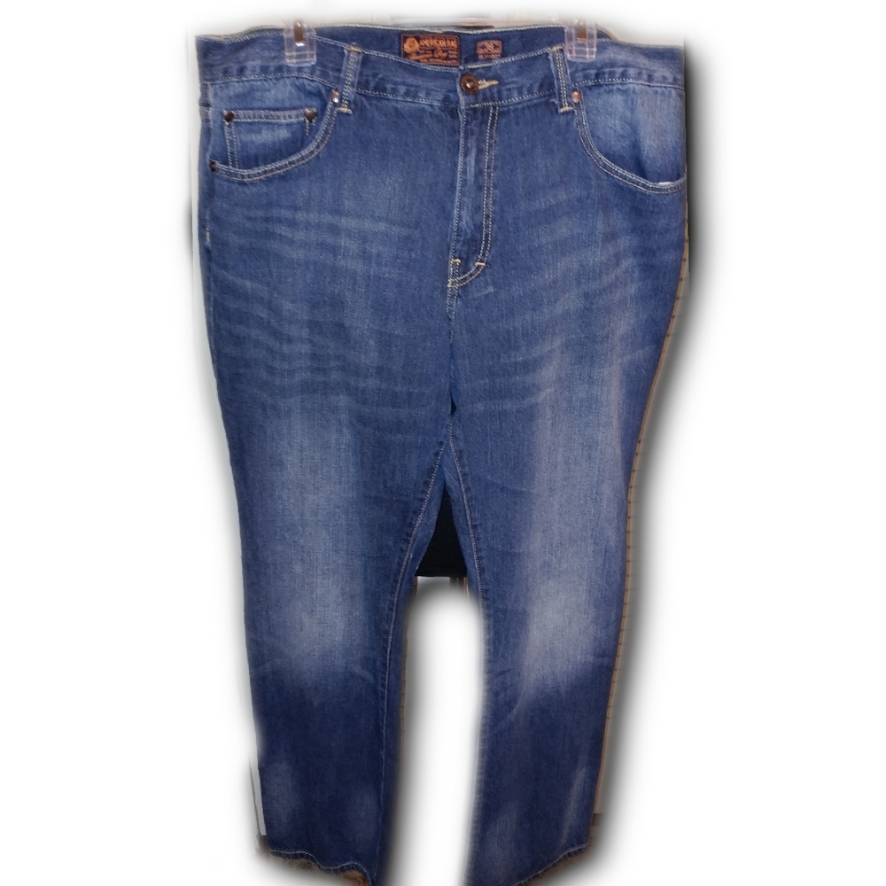 MENS: American Rag Straight Leg Jeans